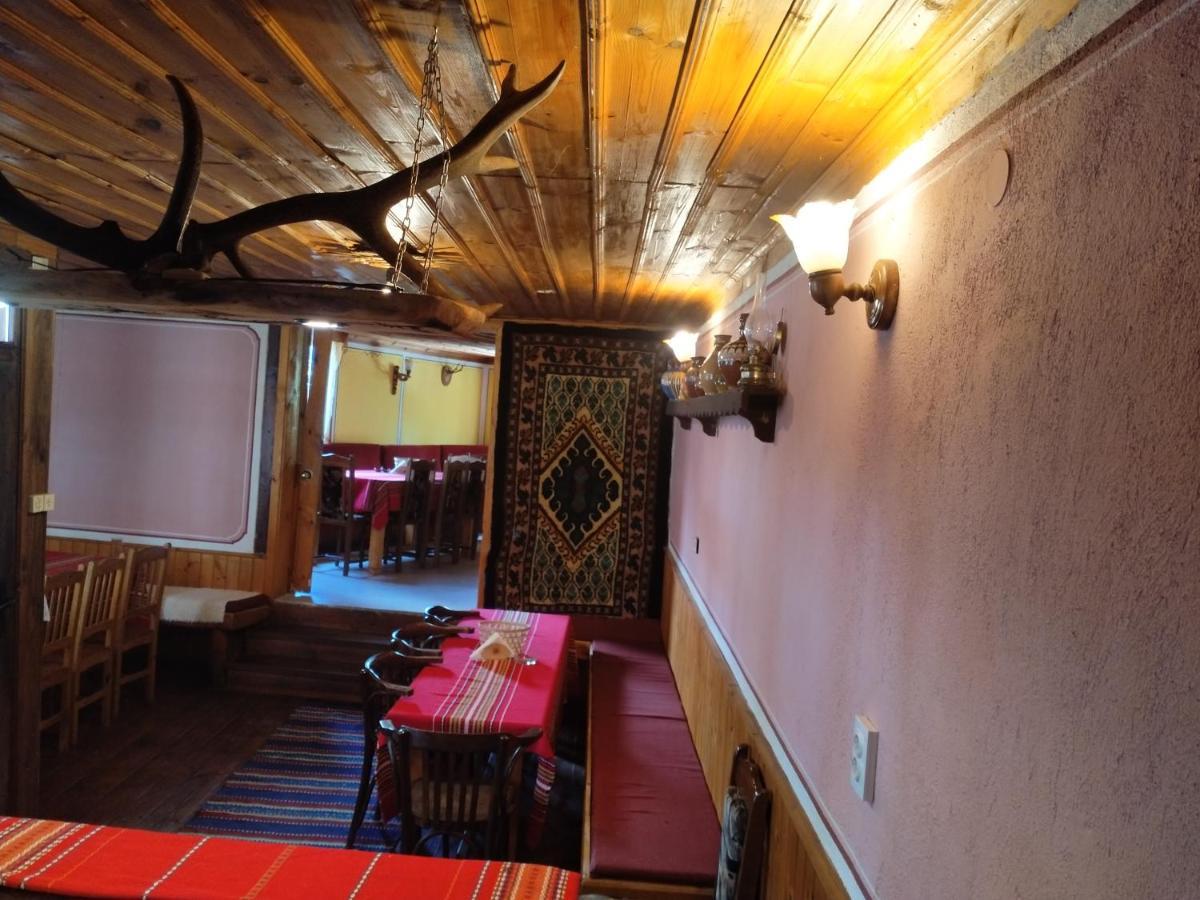 Стаи За Гости Дора Koprivshtitsa Luaran gambar