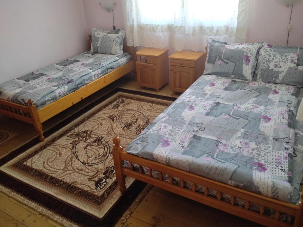 Стаи За Гости Дора Koprivshtitsa Luaran gambar