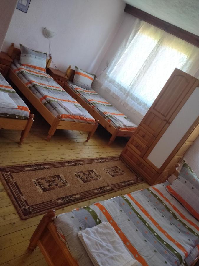 Стаи За Гости Дора Koprivshtitsa Bilik gambar
